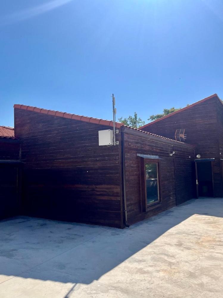 Blesamemucho - Casa Rural Situada En Blesa מראה חיצוני תמונה